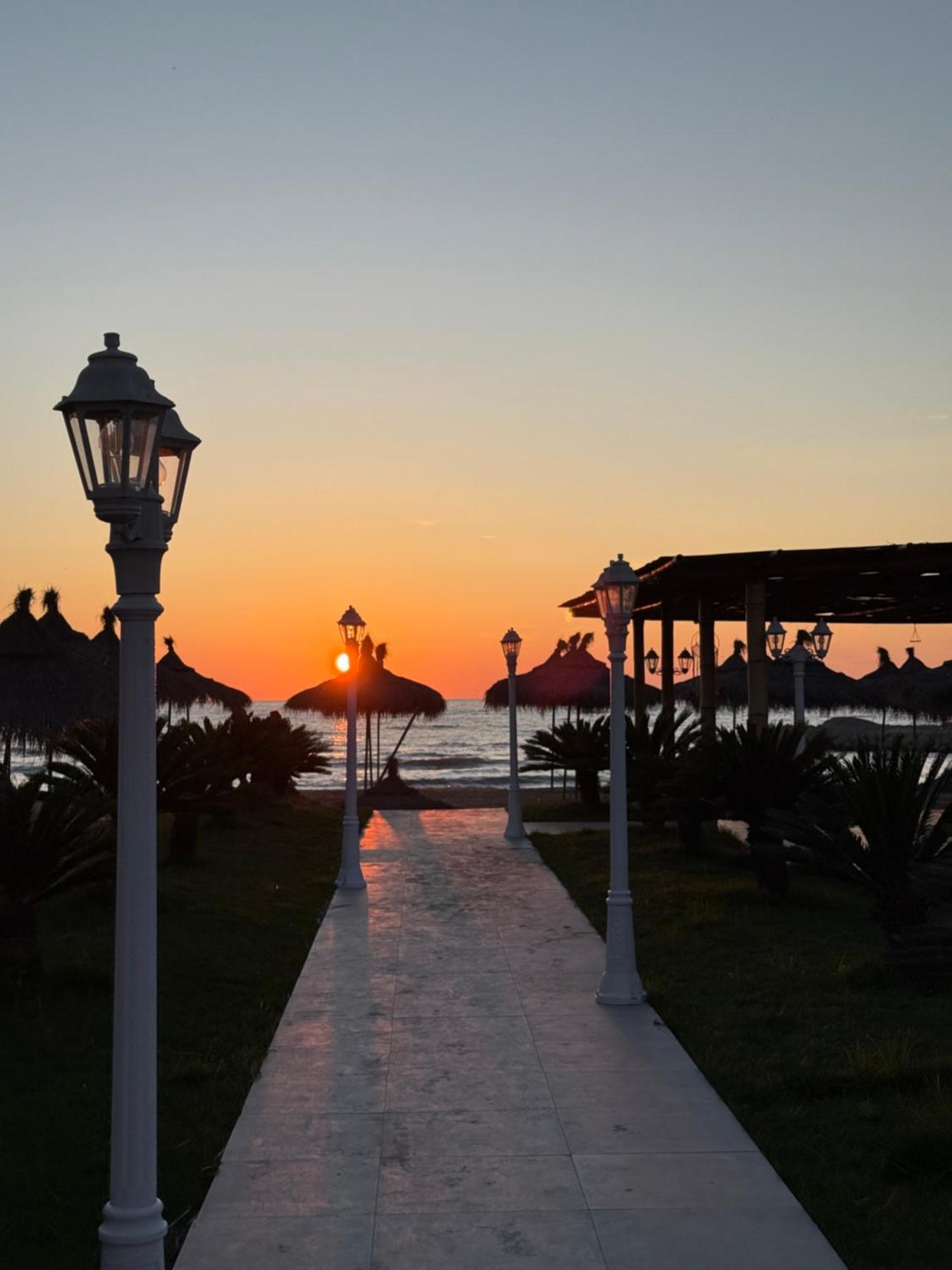 1Bedroom Holiday Apartment With Amazing View Golem,Durres Golem  Dış mekan fotoğraf